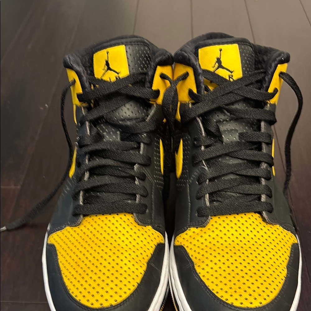 Men’s Jordan 1’s